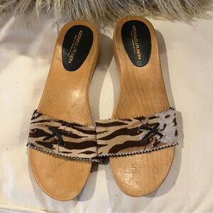 Donald J. Pliner Women's Zebra Print Sandals Size 9